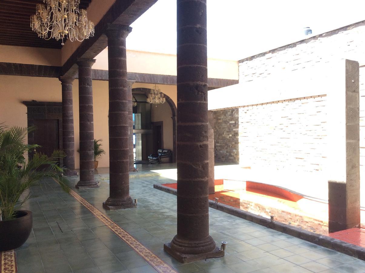 Hotel Candiles Valle de Santiago Exterior photo