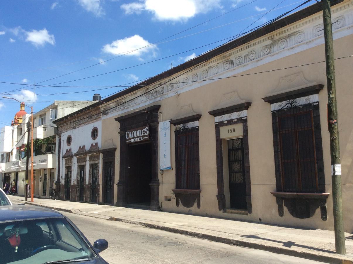 Hotel Candiles Valle de Santiago Exterior photo