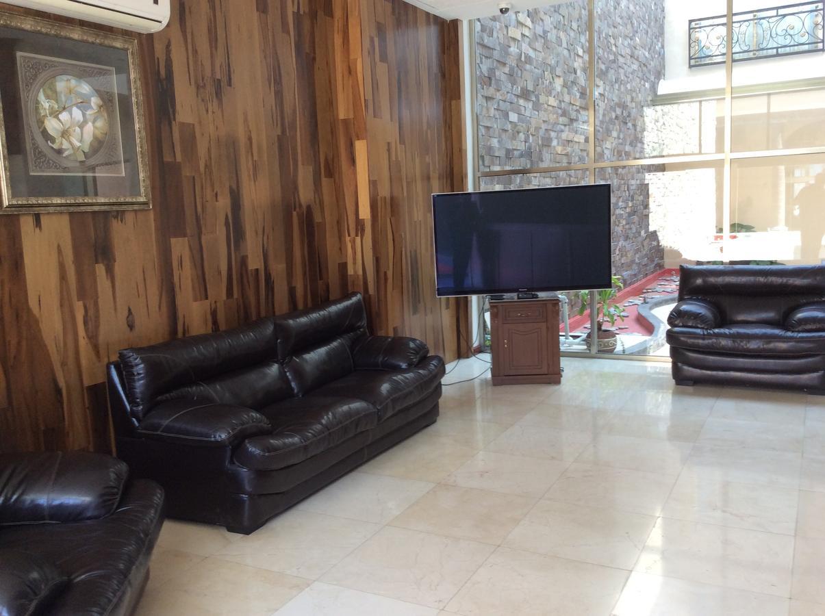 Hotel Candiles Valle de Santiago Exterior photo